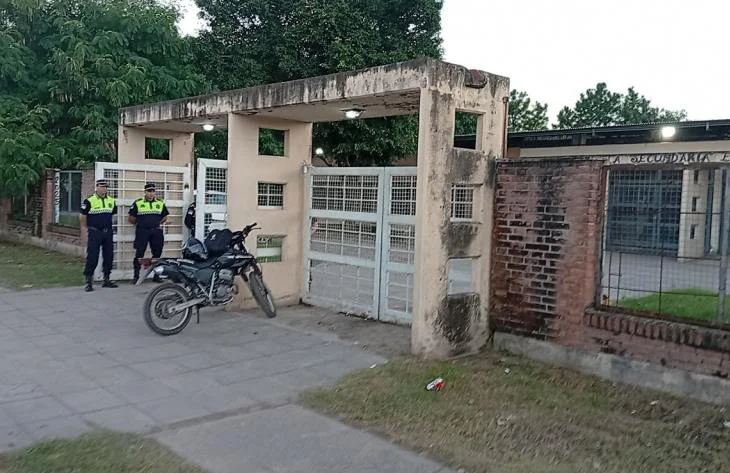 despliegue policial escuelas