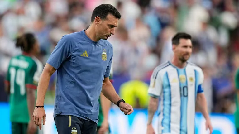scaloni y messi